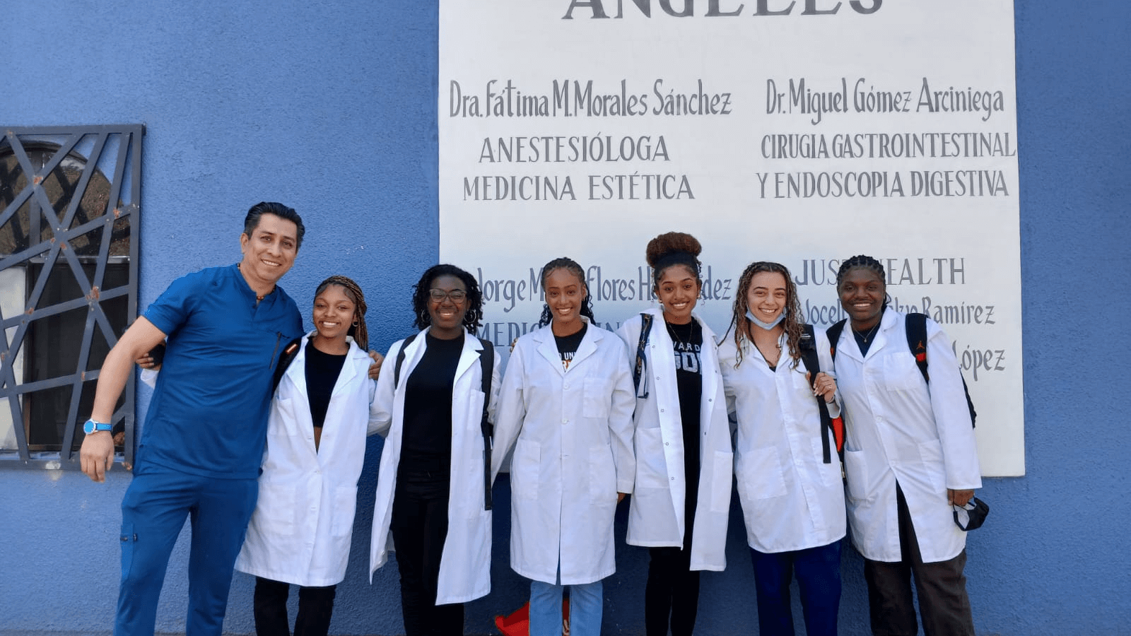 HU Spanish students shadowing surgical procedures, Study Abroad at Oaxaca, Mexico, Spring Break 